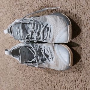 Nike LeBron witness 2